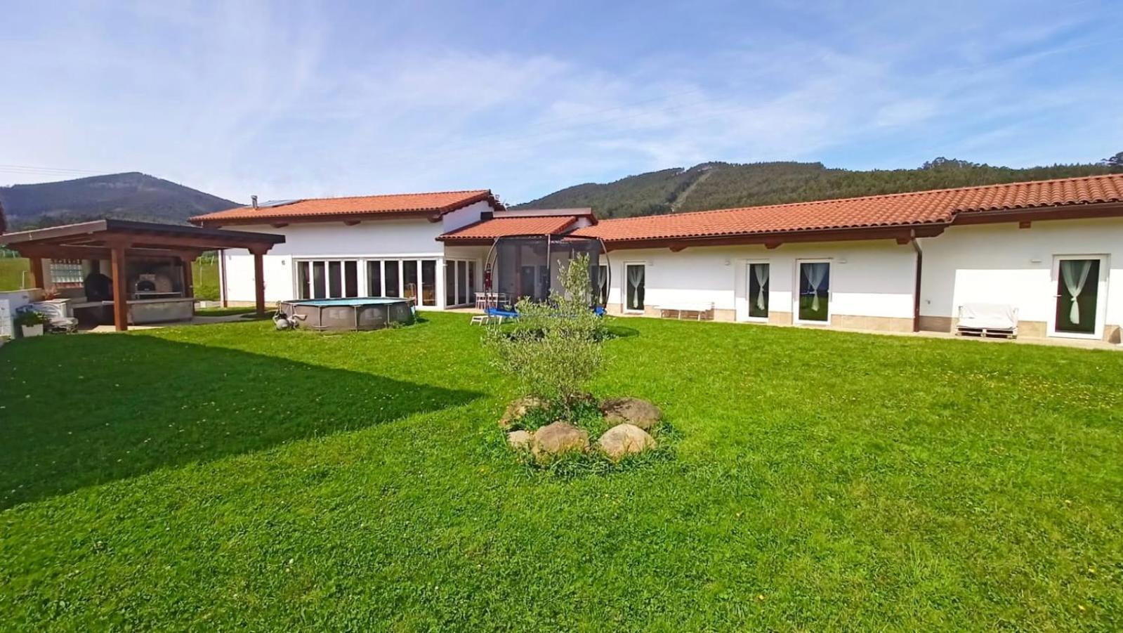 Casa Rural Txokoetxe Мунґія Екстер'єр фото